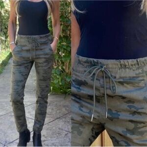 BEVY FLOG Green Camo Jogger Pants 29